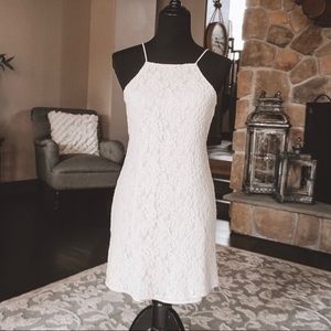 Gorgeous pins and needles lace white/cream dress